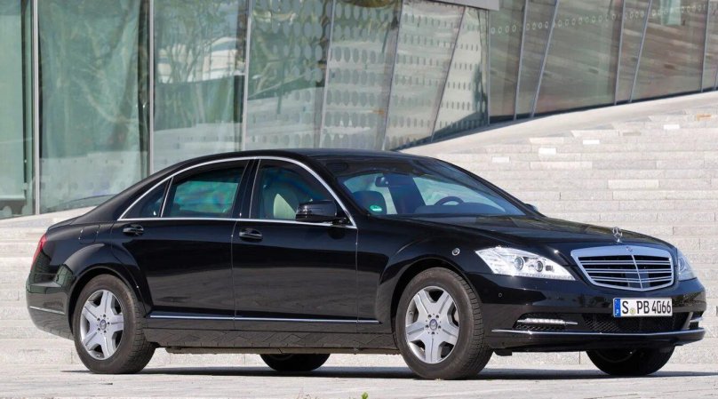 Mercedes Benz s600 Guard