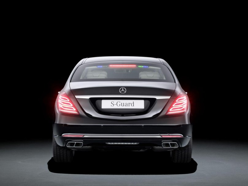 Mercedes Maybach s600 Guard