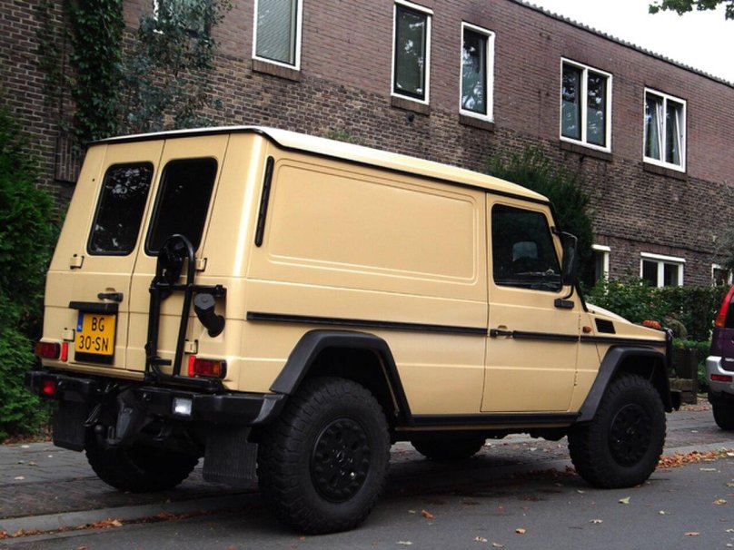 Mercedes-Benz g-class w460 1979