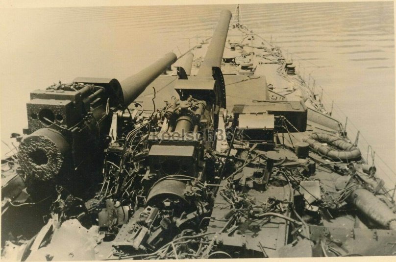 Крейсер Эксетер после боя у ла платы