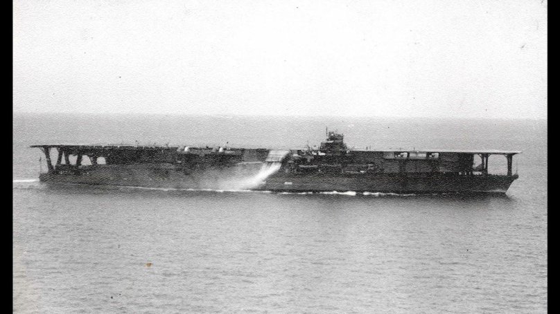 Японский авианосец Акаги