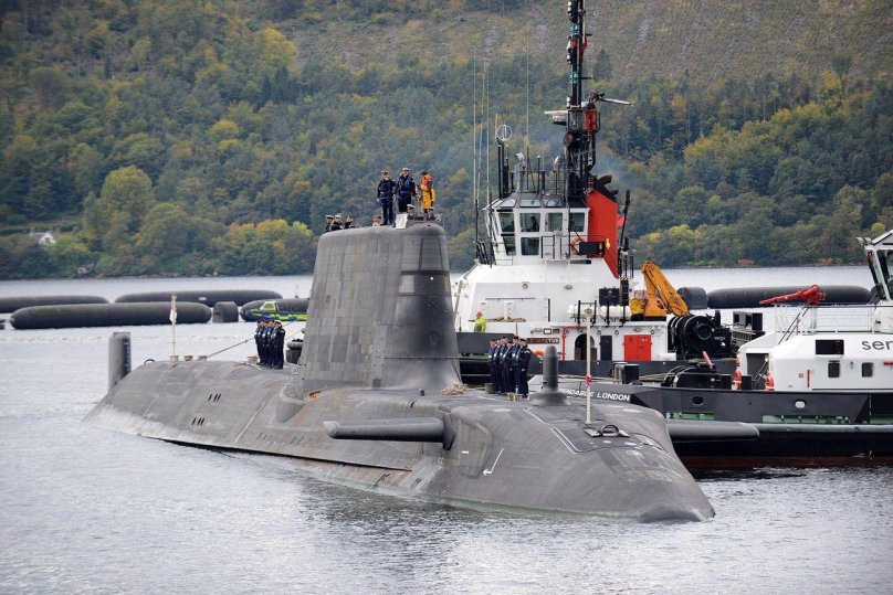 Подводная лодка "astute"