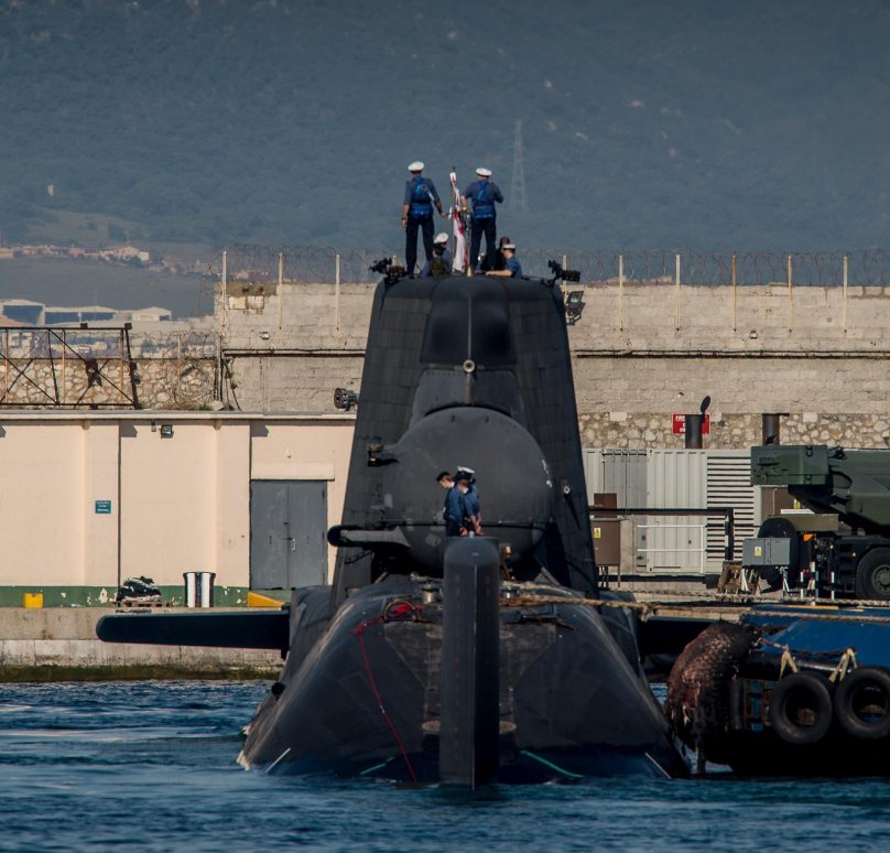 Астьют подводная лодка