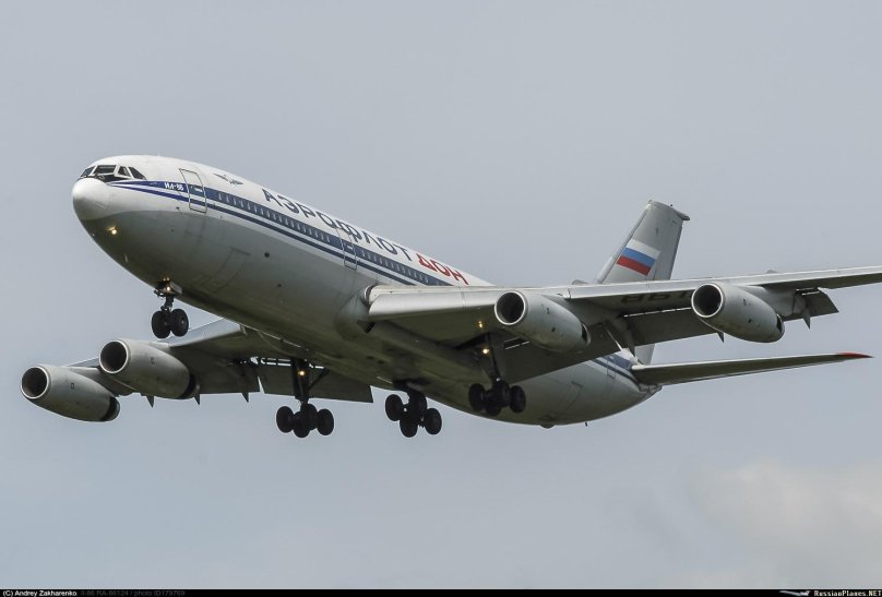 Десантный самолет ил 86