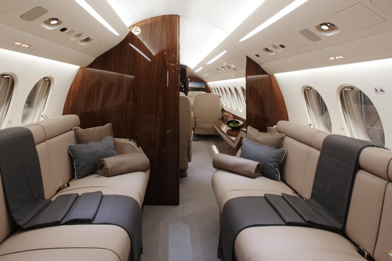 Dassault Falcon 7x самолет