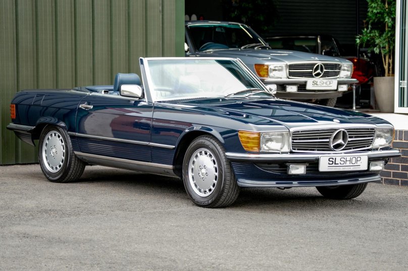Mercedes Benz SL r107