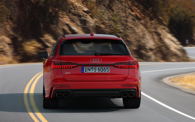 Station Wagon 2019 Side