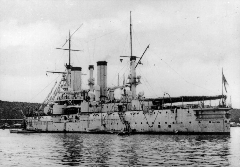 Корабль Полтава броненосец