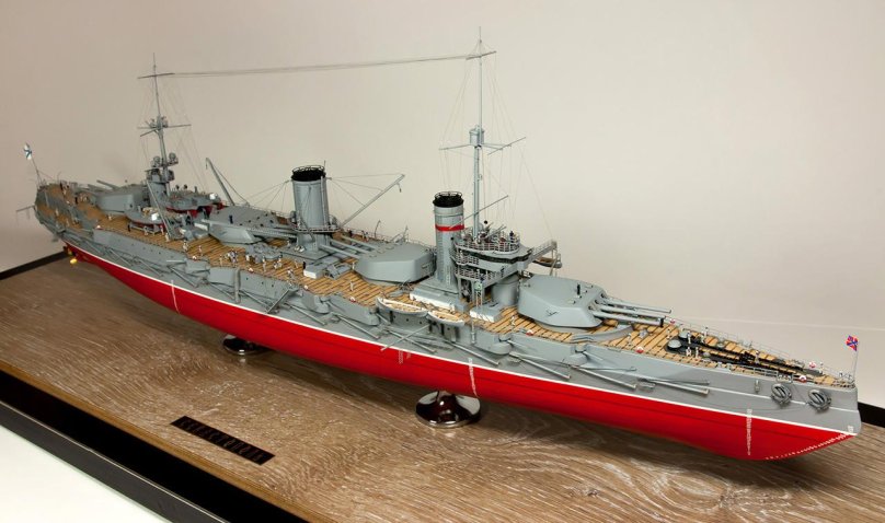 Линкор Парижская коммуна