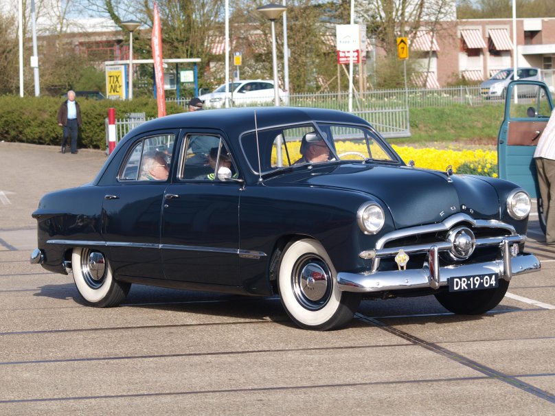 Ford Tudor 1949
