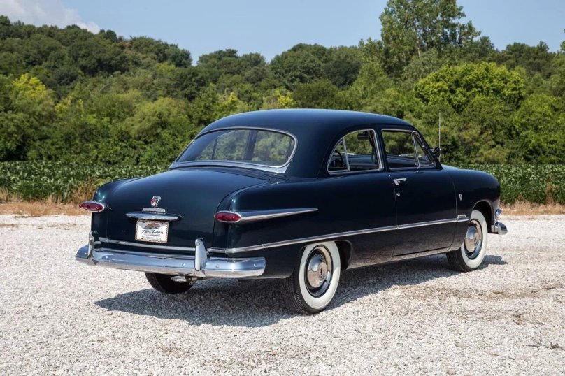 Форд Делюкс 1951