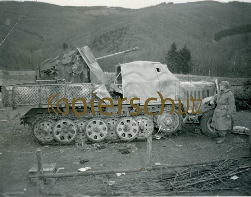 SD KFZ 7/2