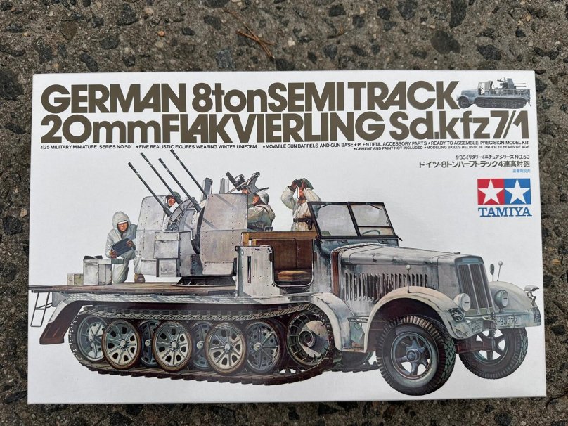 SD/KFZ. 7 Зенитка