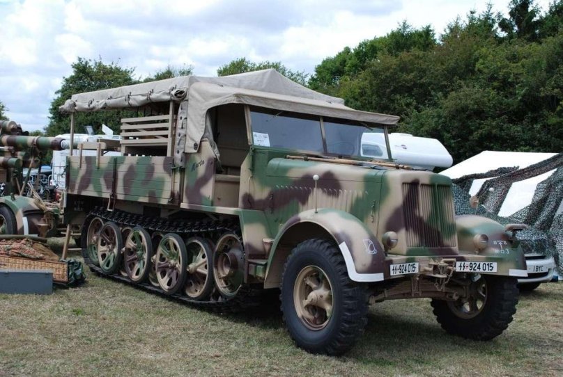 8ton Semi Truck SD KFZ 7 1 35