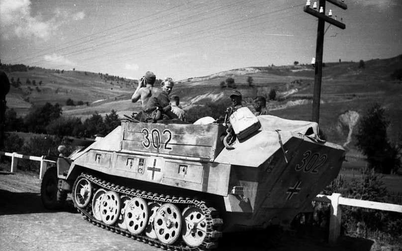 SD. KFZ.251/2