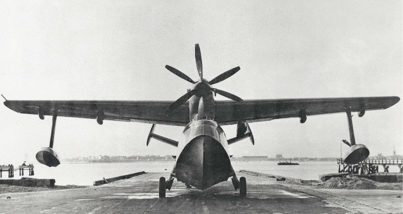Летающая лодка Supermarine Stranraer