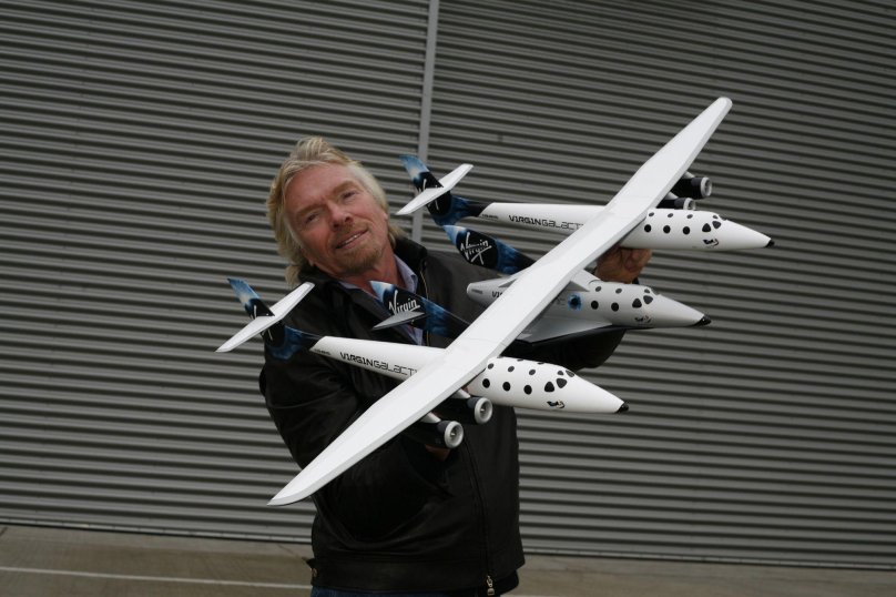 Ричард Брэнсон Virgin Galactic