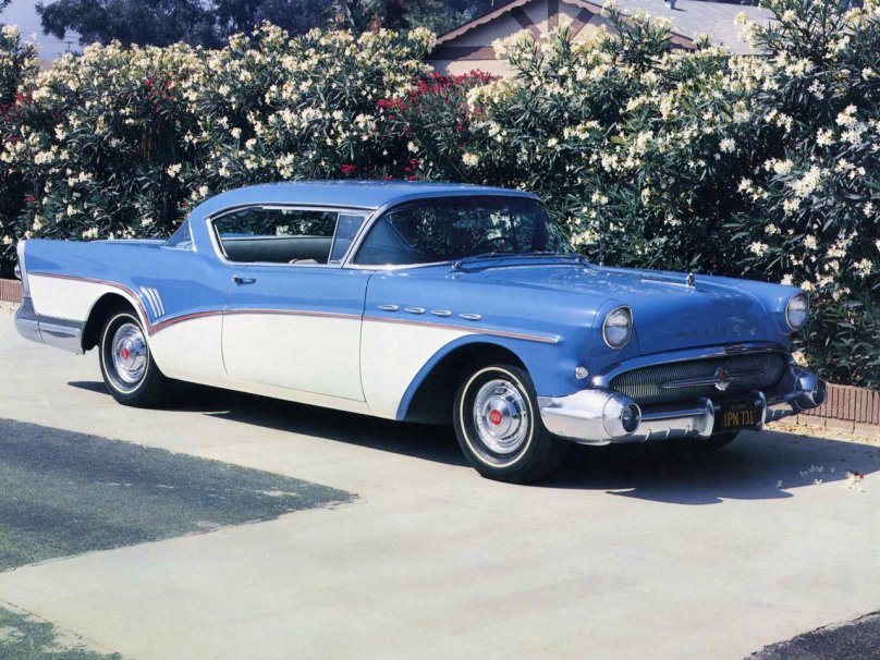 Buick Roadmaster 1957
