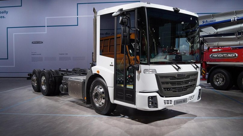 Mercedes-Benz Econic 182