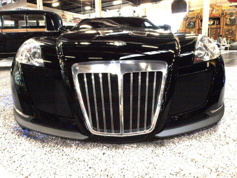 Значок Maybach Exelero