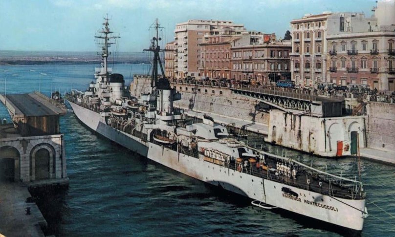 Крейсер Раймондо Монтекукколи