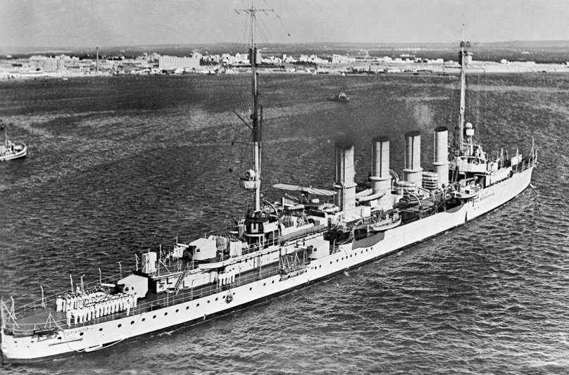 Легкий крейсер Таранто