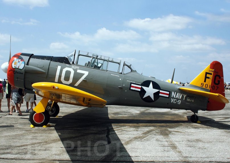 At-6 / SNJ "Texan" / Harvard, учебно-тренировочный самолет фирмы North American