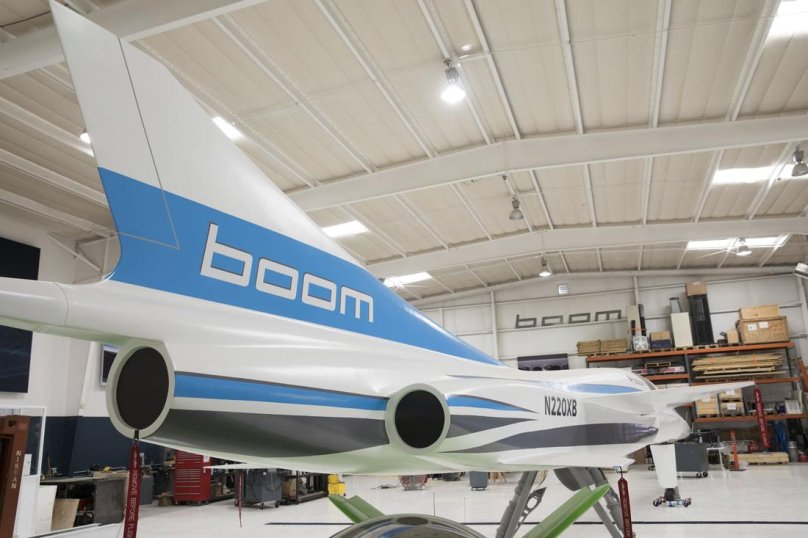 Boom Supersonic самолет
