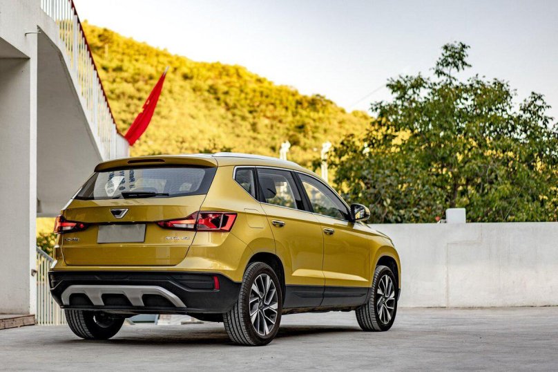 Фольксваген Джетта vs5