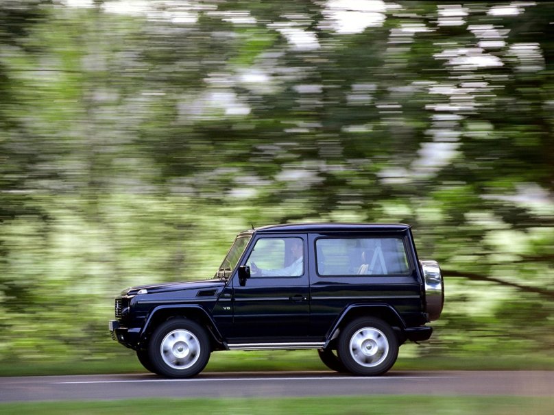 Mercedes-Benz g 500 SWB (w463)