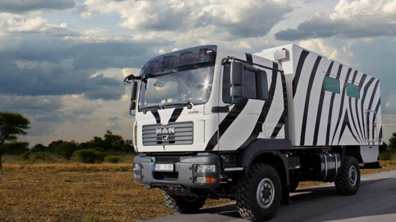 Exvia 10x10 Overland Motorhome