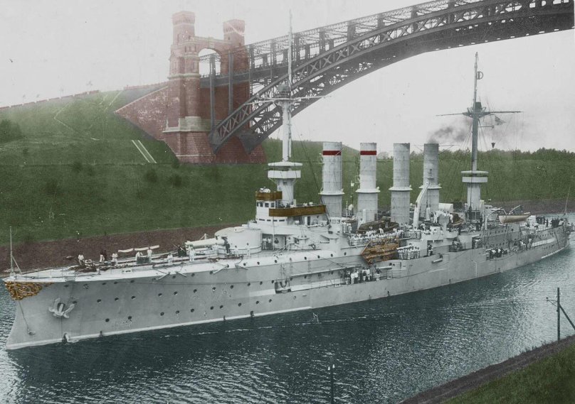 Броненосный крейсер Роон