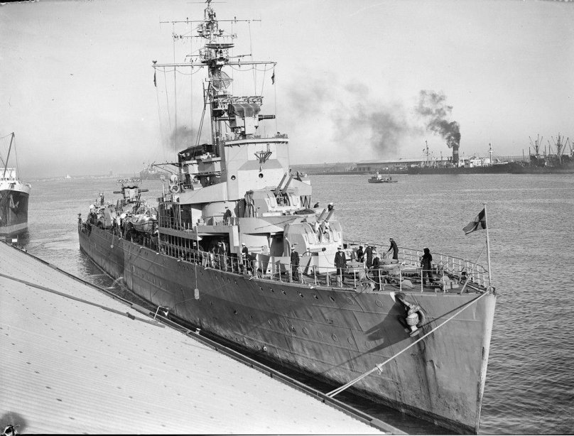 HNLMS Jacob van Heemskerck 1939