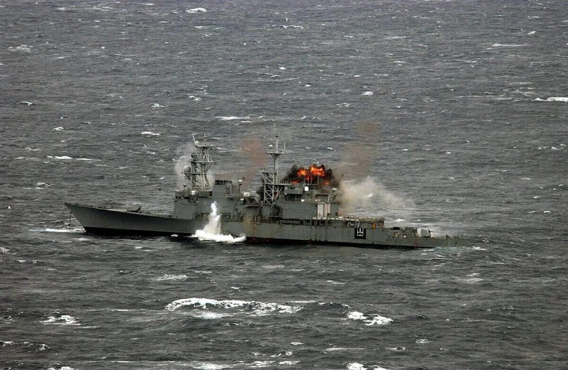 Попадание ПКР В корабль