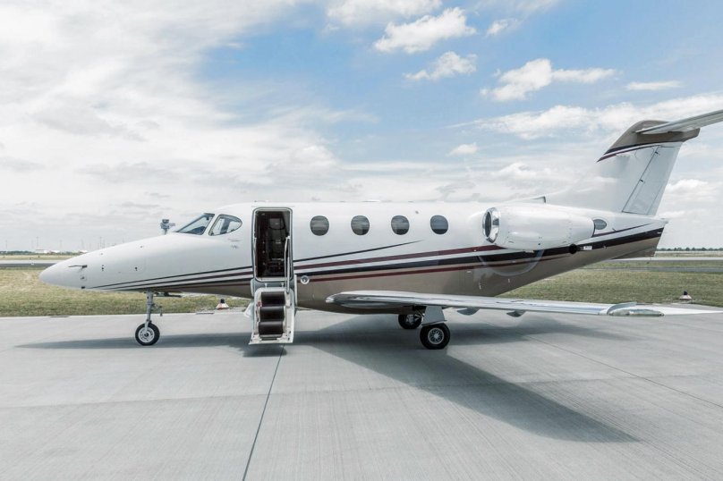 Beechcraft 390 Premier i