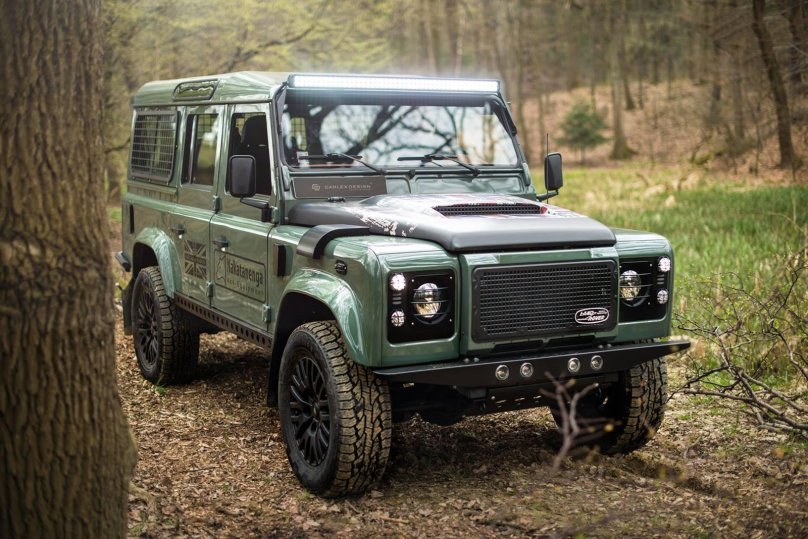 Ленд Ровер Дефендер