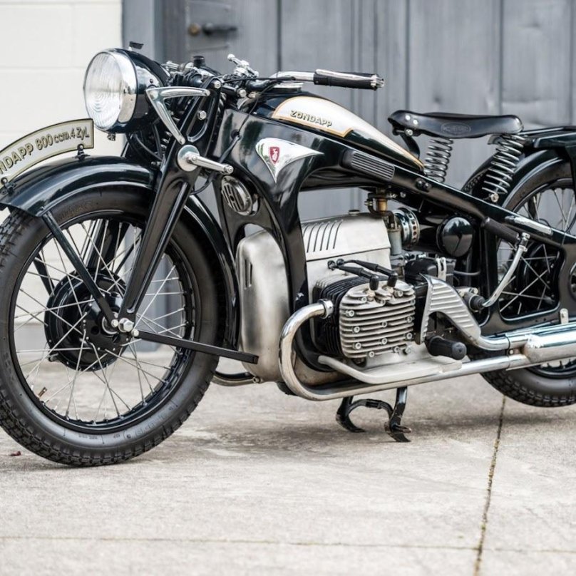 Мотоцикл цундап КС 800