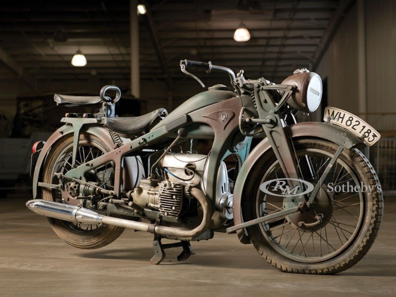 Мотоцикл Zundapp k500.