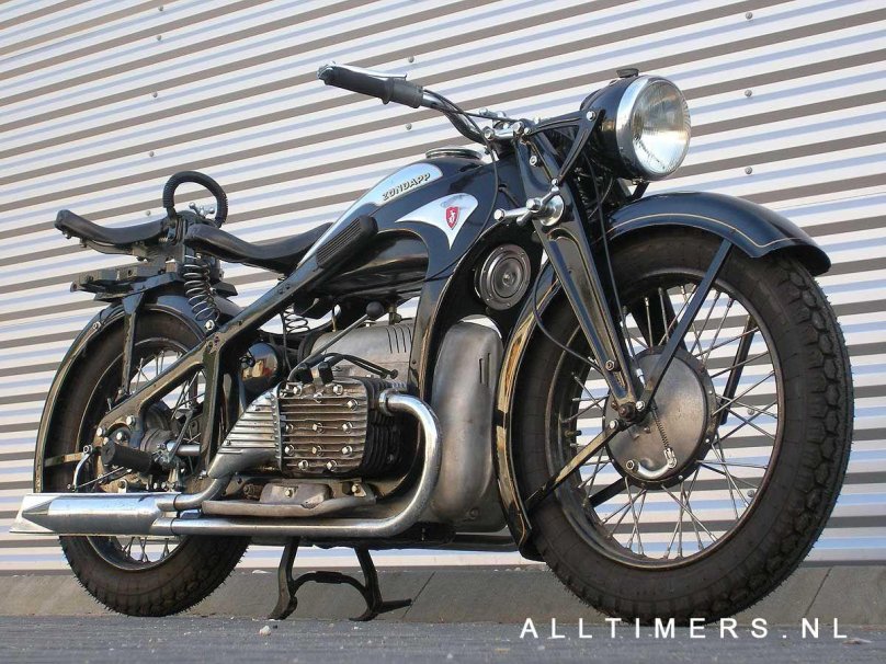 Мотоцикл Zundapp k500.