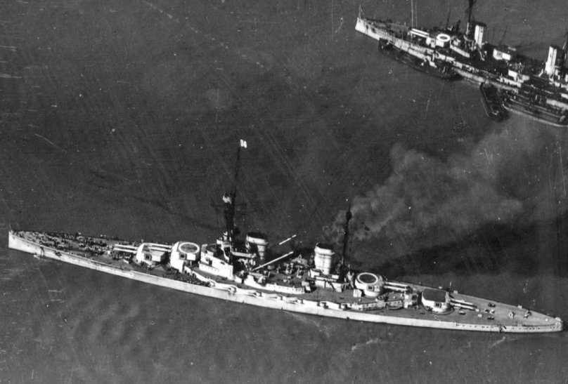 Гибель крейсера Блюхер на Дерфлингере в Ютландском сражении