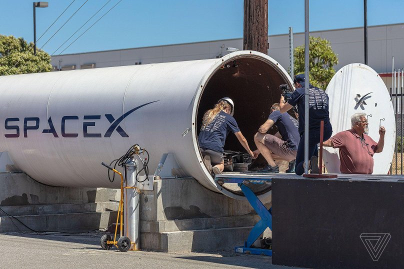 Hyperloop Elon Musk