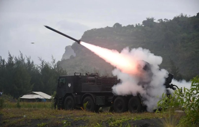 Система залпового огня RM-70