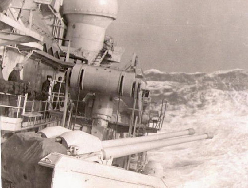 Эсминец Рихард Байтцен