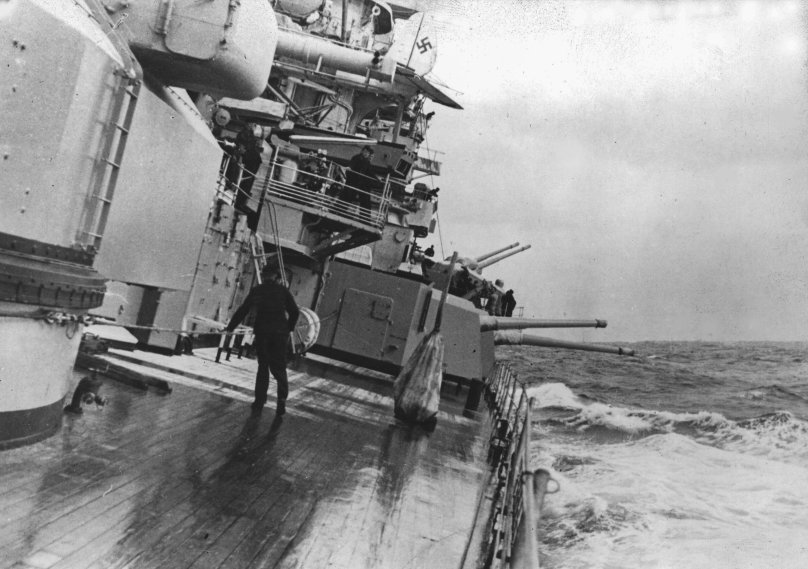 Адмирал Шеер корабль