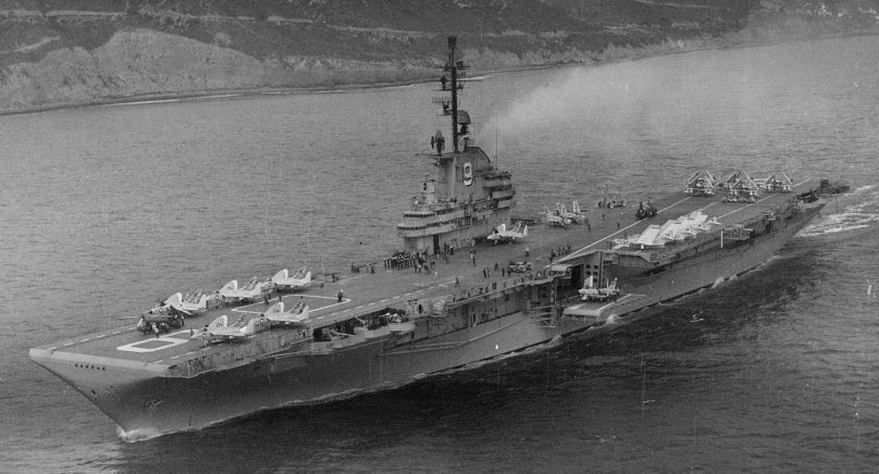 USS Essex CV-9