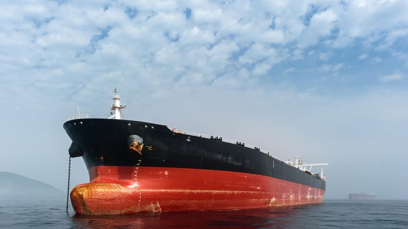 Якорь танкера