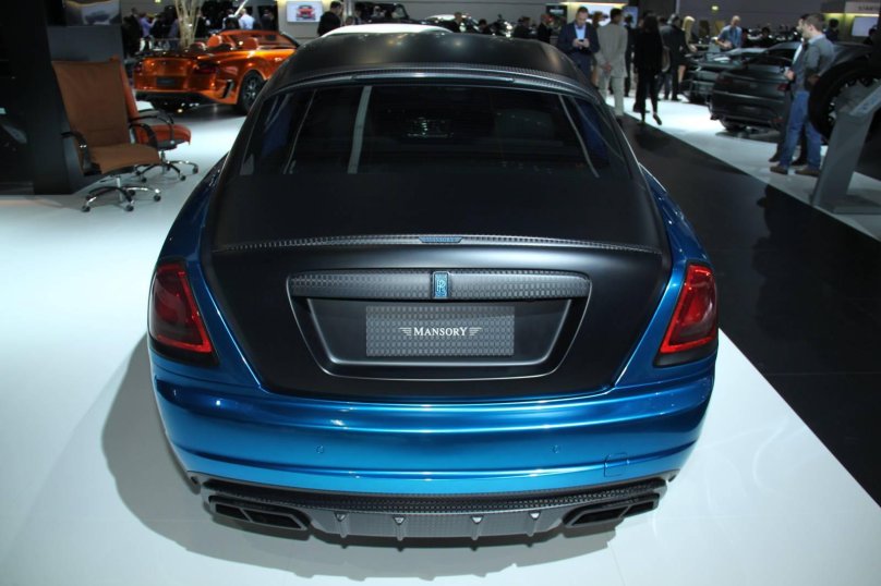 Rolls Royce Wraith Mansory Black