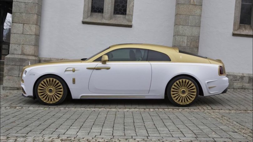 Mansory Rolls Royce Wraith золотой