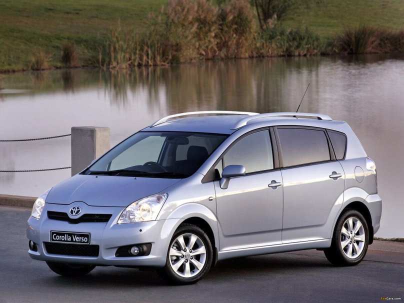 Toyota Corolla Verso 2001