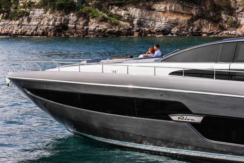 Riva 88 Domino